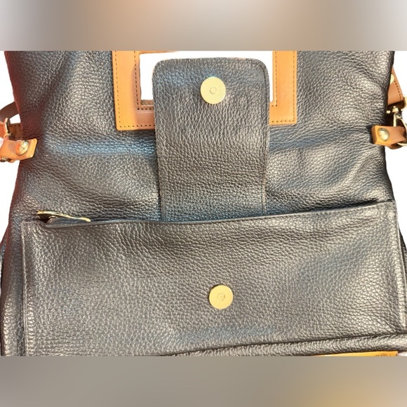 Valentina | Convertible Calfskin Crossbody Clutch Bag - Picture 5 of 11